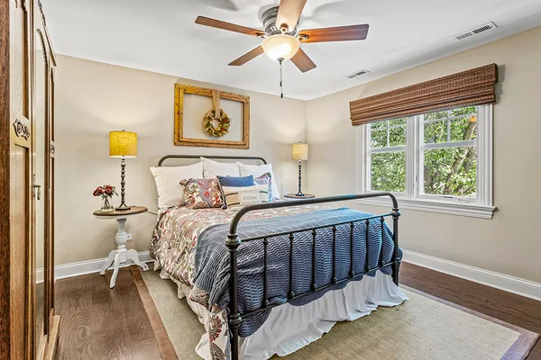 $1,495,000 | 11901 South 92nd Avenue, Palos Park, IL 60464