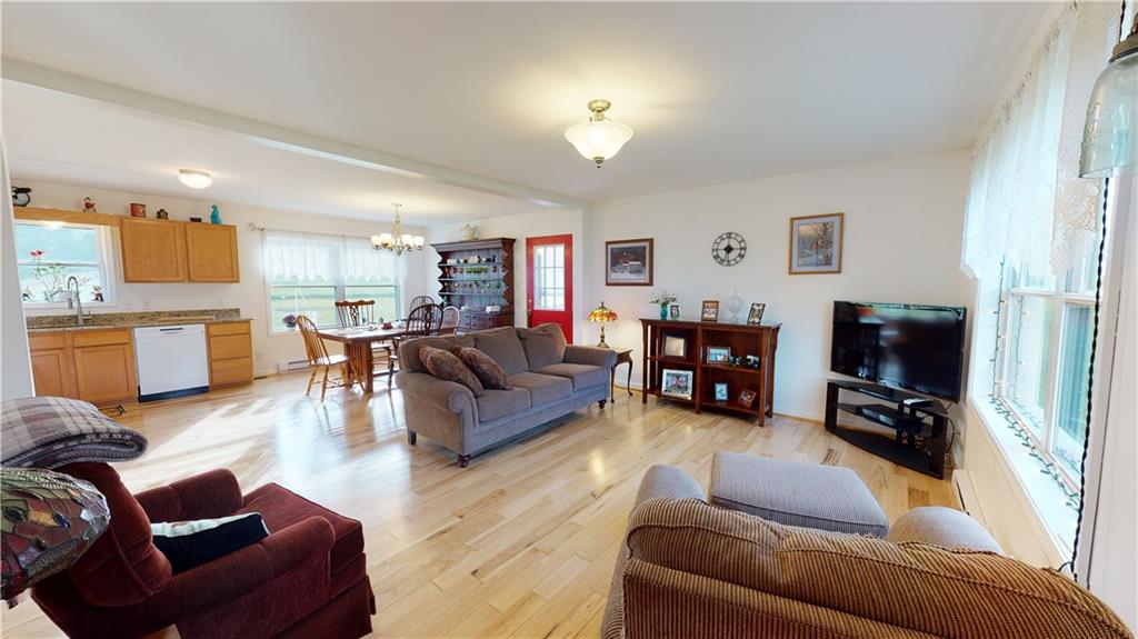 193 Crowe Road Acme, PA 15610 - Photo 8 of 25