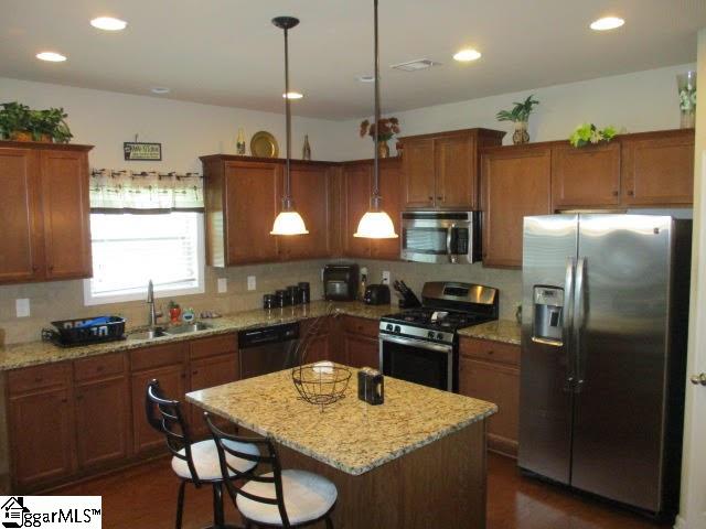 19 Kettering Court Easley, SC 29642 - Photo 5 of 15 Gallery Image 5