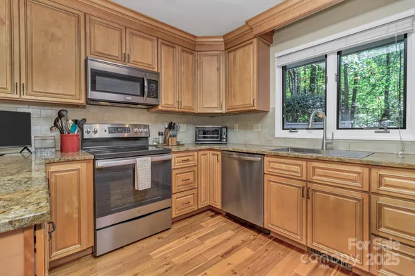 $489,000 | 23 Cedarwood Trail, Unit B, Asheville, NC 28803