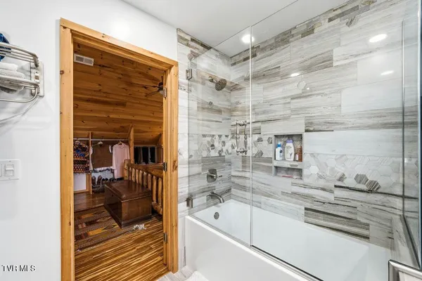 $625,000 | 408 Eagle Ridge Road, Roan Mountain, TN 37687