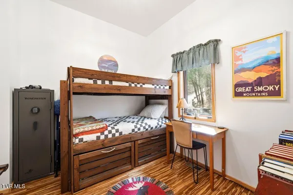 $625,000 | 408 Eagle Ridge Road, Roan Mountain, TN 37687