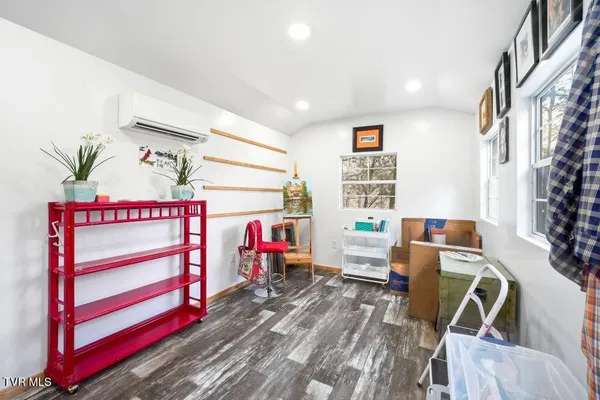 $625,000 | 408 Eagle Ridge Road, Roan Mountain, TN 37687