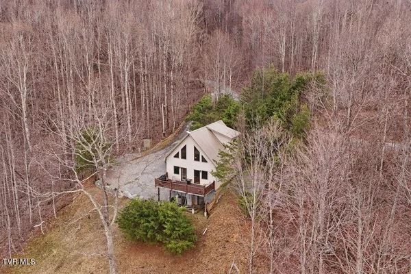 $625,000 | 408 Eagle Ridge Road, Roan Mountain, TN 37687