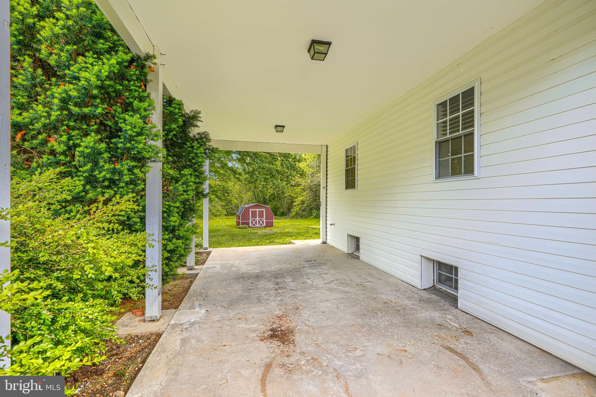 605 Paradise Road Aberdeen, MD 21001 - Photo 41 of 47 Patio Under Deck