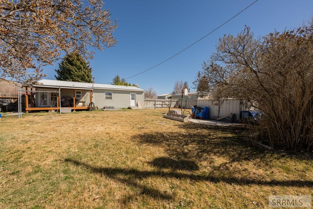 335 Augusta Drive Arco, ID 83213 - Photo 21 of 35