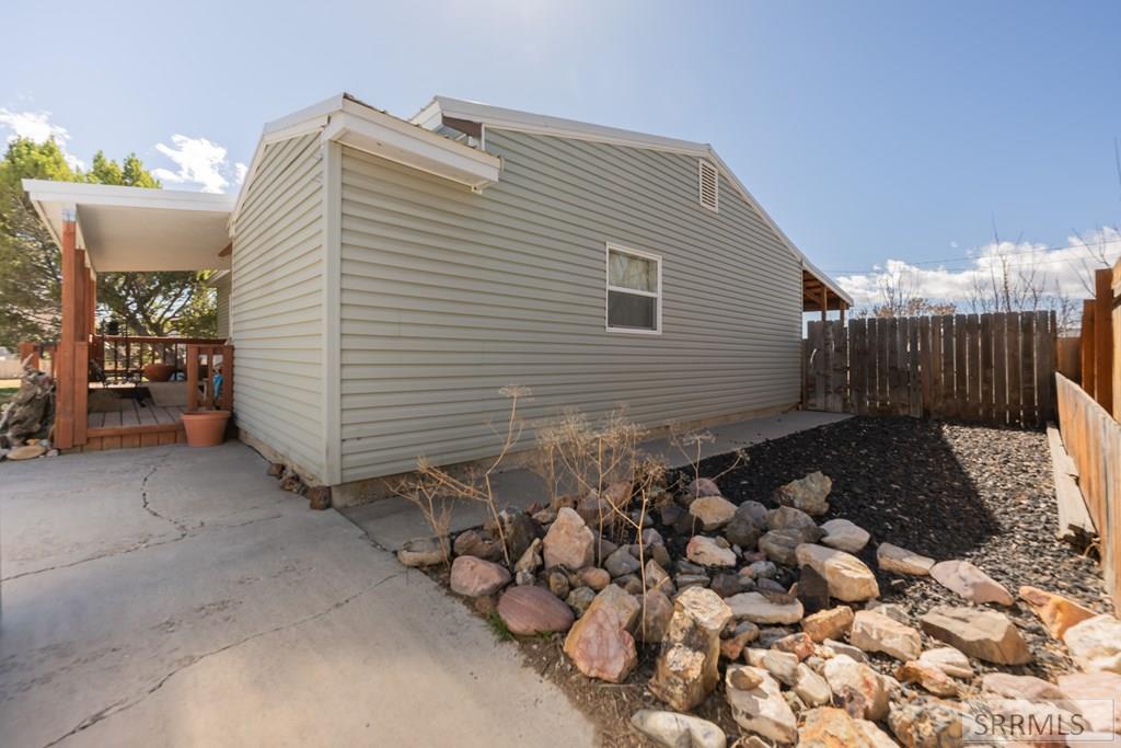 335 Augusta Drive Arco, ID 83213 - Photo 28 of 35