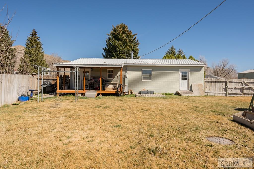 335 Augusta Drive Arco, ID 83213 - Photo 29 of 35