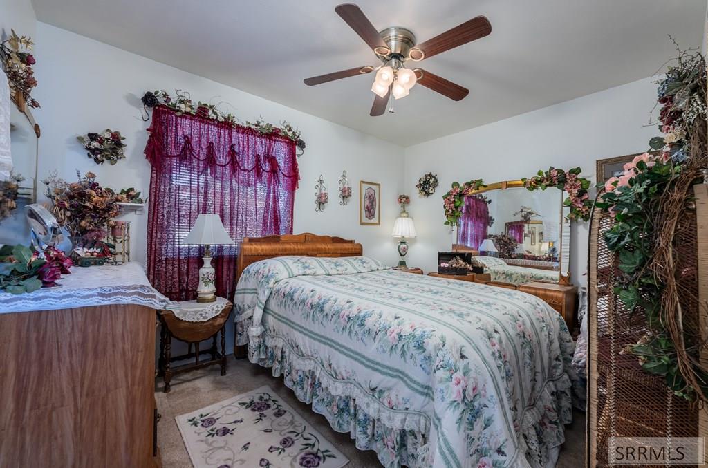 335 Augusta Drive Arco, ID 83213 - Photo 8 of 35