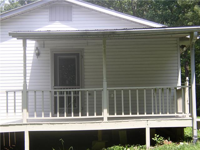 66 Young Mountain Road Pelham, TN 37366 - Photo 5 of 20 a view of a balcony