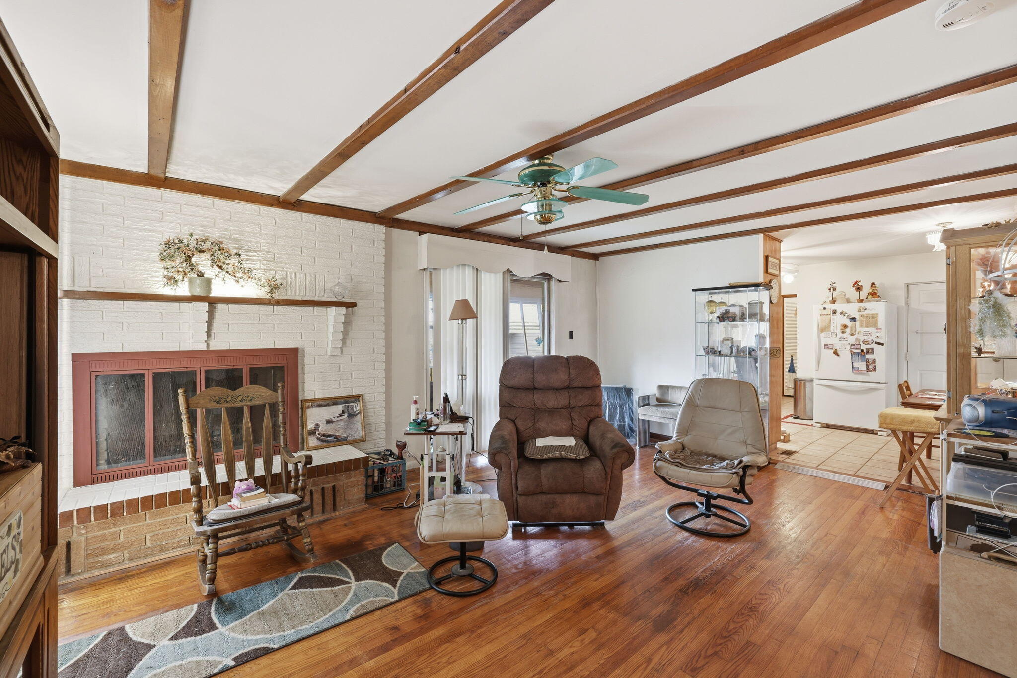 5010 Kenner Avenue Red Bank, TN 37415 - Photo 10 of 27 Living room – alternate view