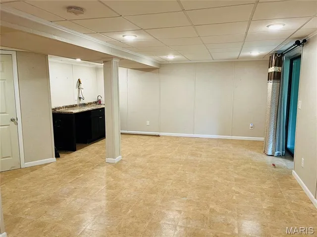 $236,000 | 5428 Duchesne Parque Drive, St. Louis, MO 63128