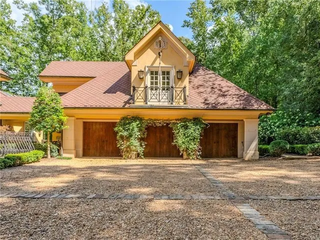 $3,200,000 | 805 Old Mill Court, Ball Ground, GA 30107