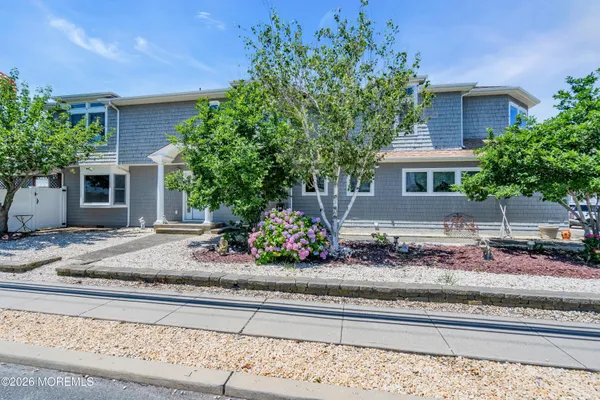 $1,899,000 | 201 North Lagoon Road, Lavallette, NJ 08735