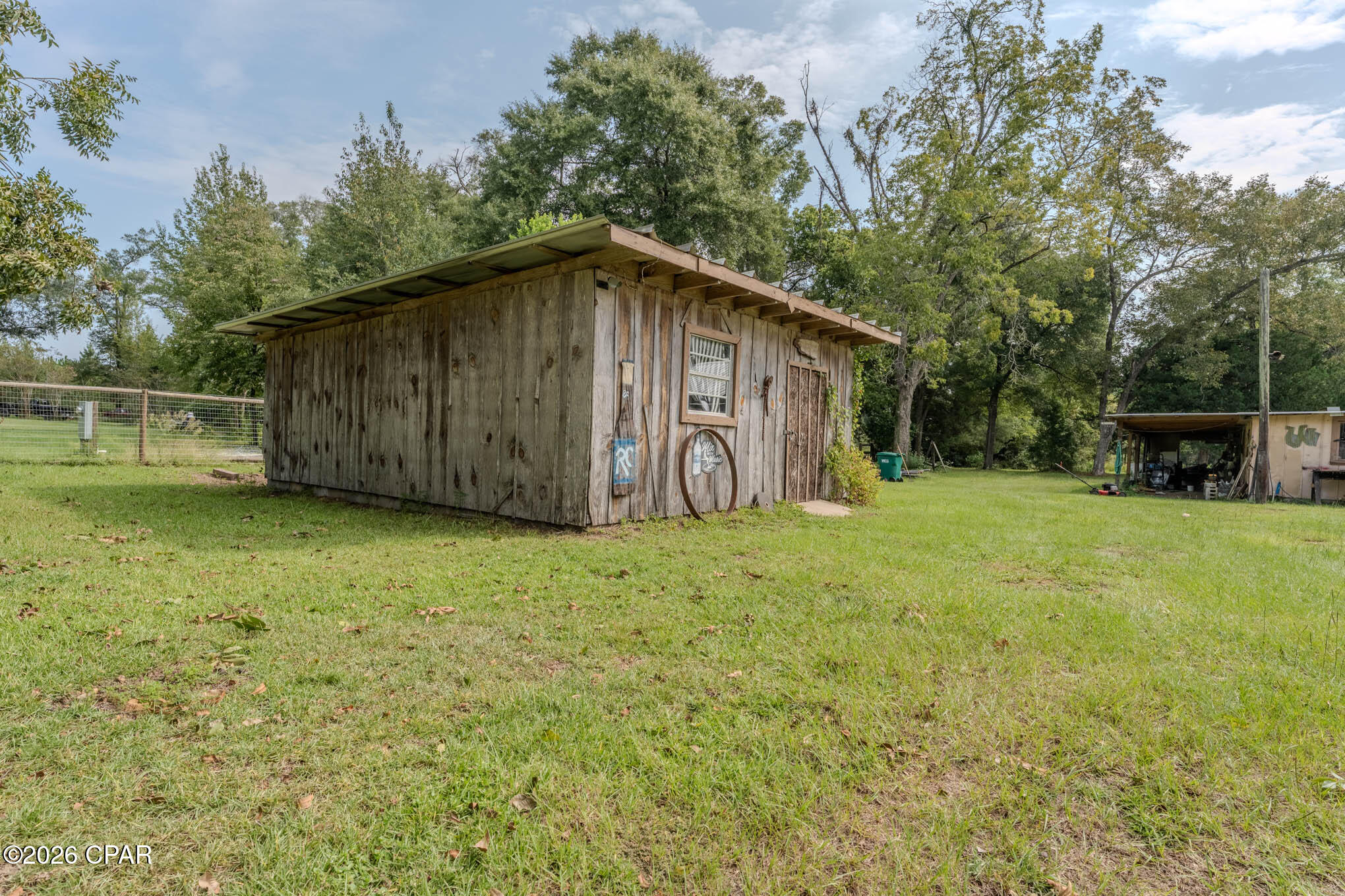 5300 Wintergreen Road Bascom, FL 32423 - Photo 5 of 23 Gallery Image 5