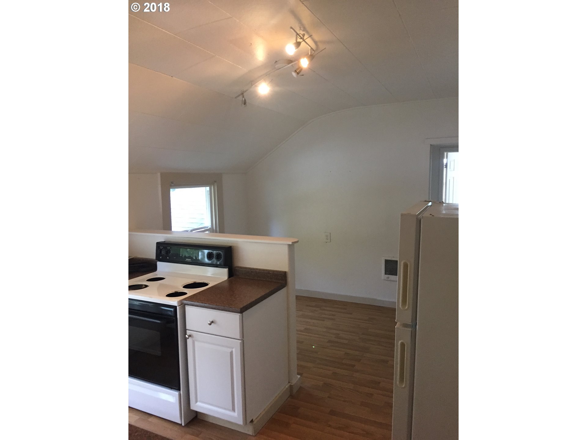 464 Southeast Twp Road Canby, OR 97013 - Photo 11 of 17 Gallery Image 11