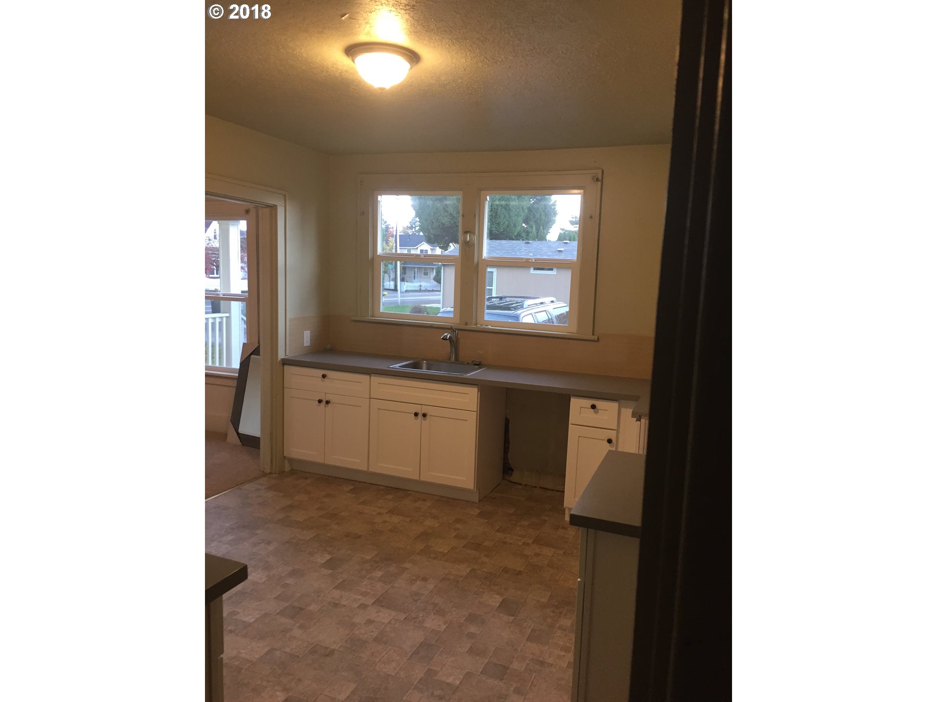 464 Southeast Twp Road Canby, OR 97013 - Photo 5 of 17 Gallery Image 5