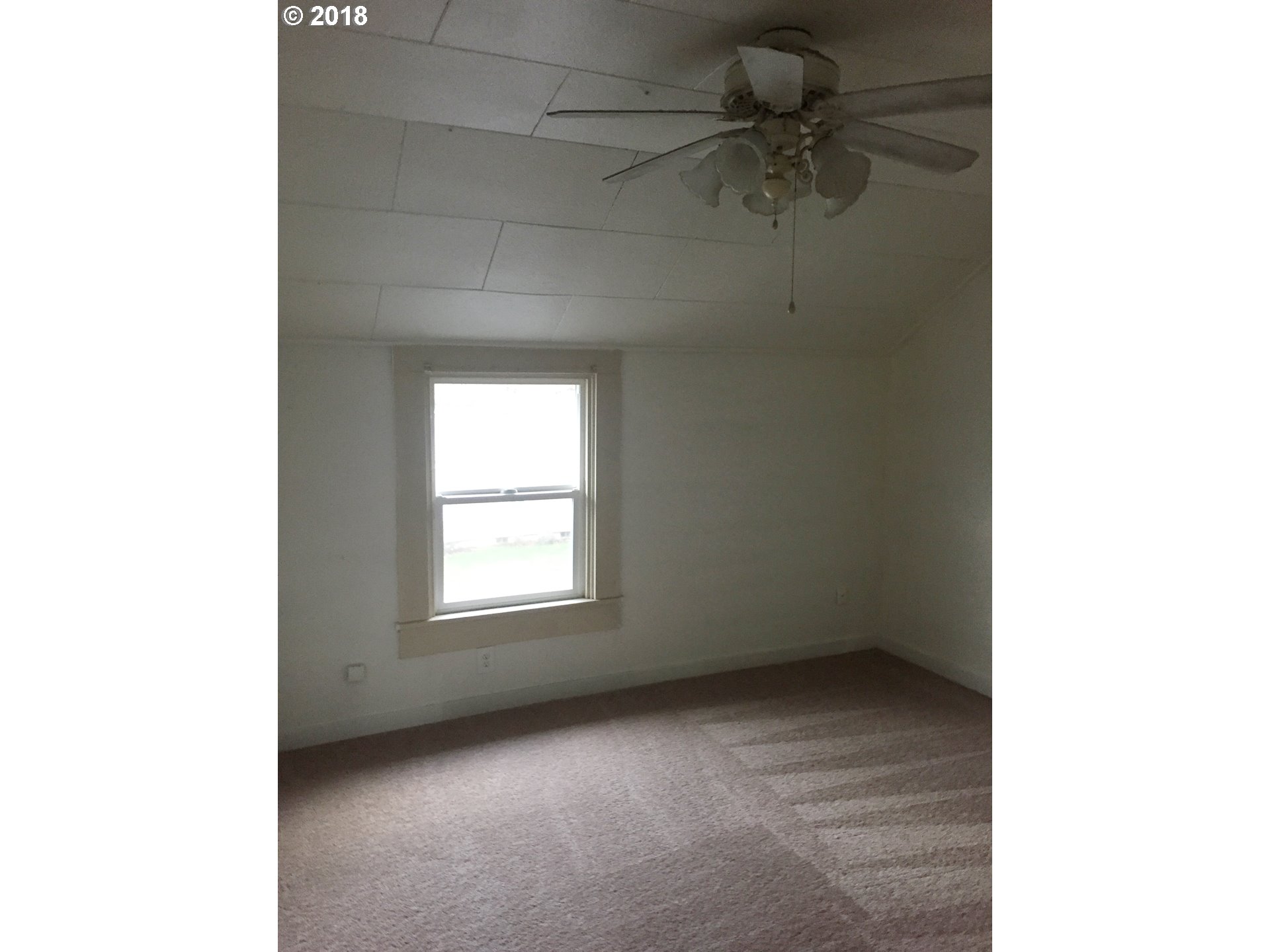 464 Southeast Twp Road Canby, OR 97013 - Photo 10 of 17 Gallery Image 10