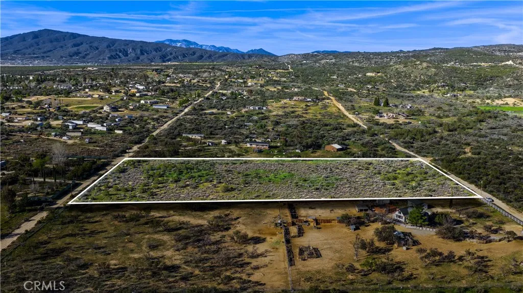 1 Apple Anza, CA 92539 - Photo 3 of 69