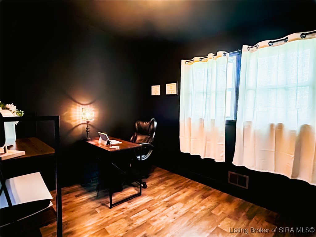 815 South Ridgecrest Lane Paoli, IN 47454 - Photo 15 of 38