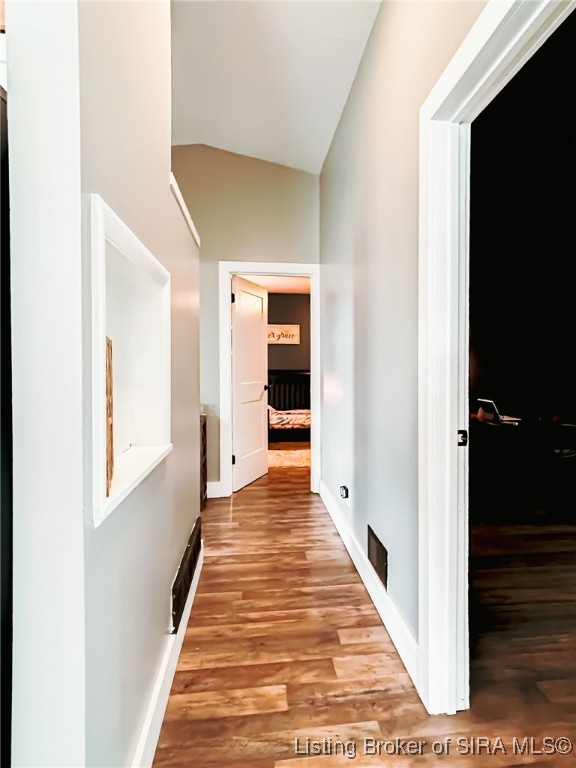 815 South Ridgecrest Lane Paoli, IN 47454 - Photo 9 of 38