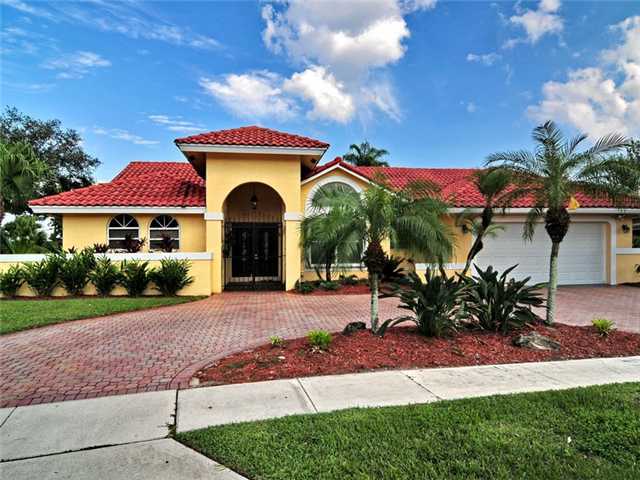 2940 Northwest 25th Way Boca Raton, FL 33434 - Photo 1 of 20 Primary Photo