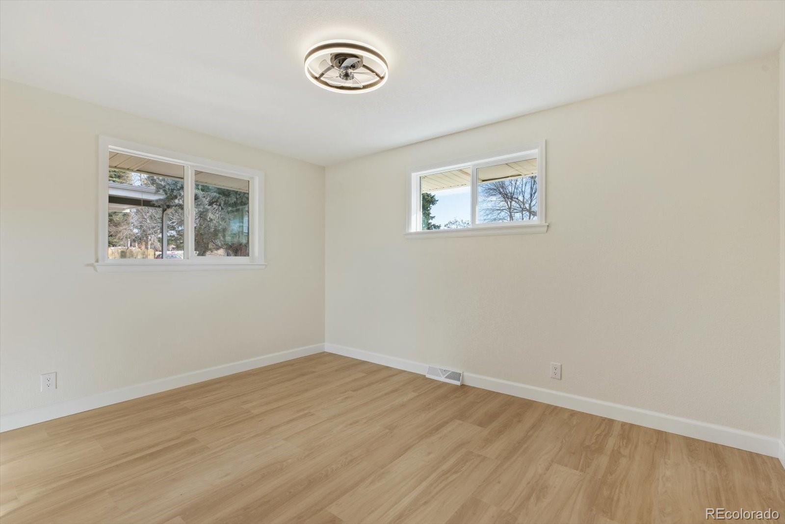 6097 South Elizabeth Way Centennial, CO 80121 - Photo 14 of 34