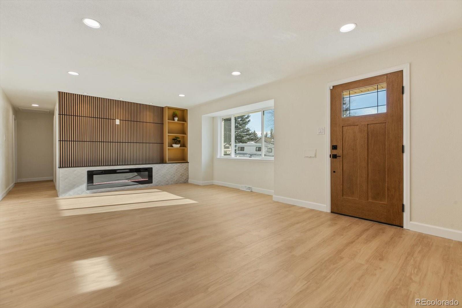 6097 South Elizabeth Way Centennial, CO 80121 - Photo 8 of 46