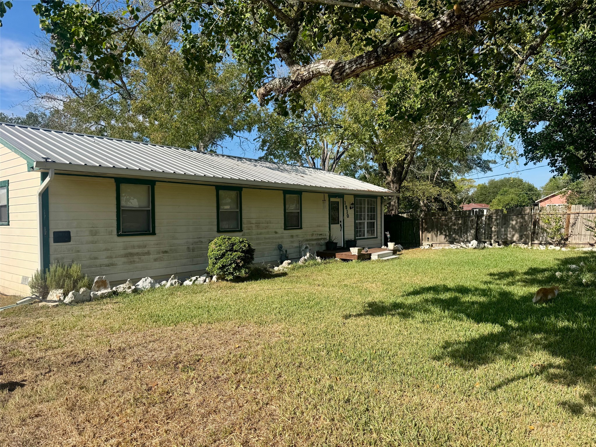 1510 East Fannin Street Luling, TX 78648 - Photo 1 of 1