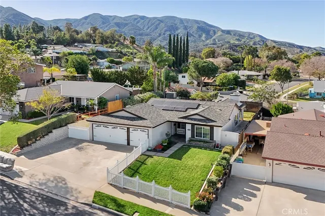 $770,000 | 2322 Avenida Del Vista, Corona, CA 92882