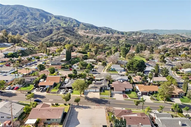 $770,000 | 2322 Avenida Del Vista, Corona, CA 92882