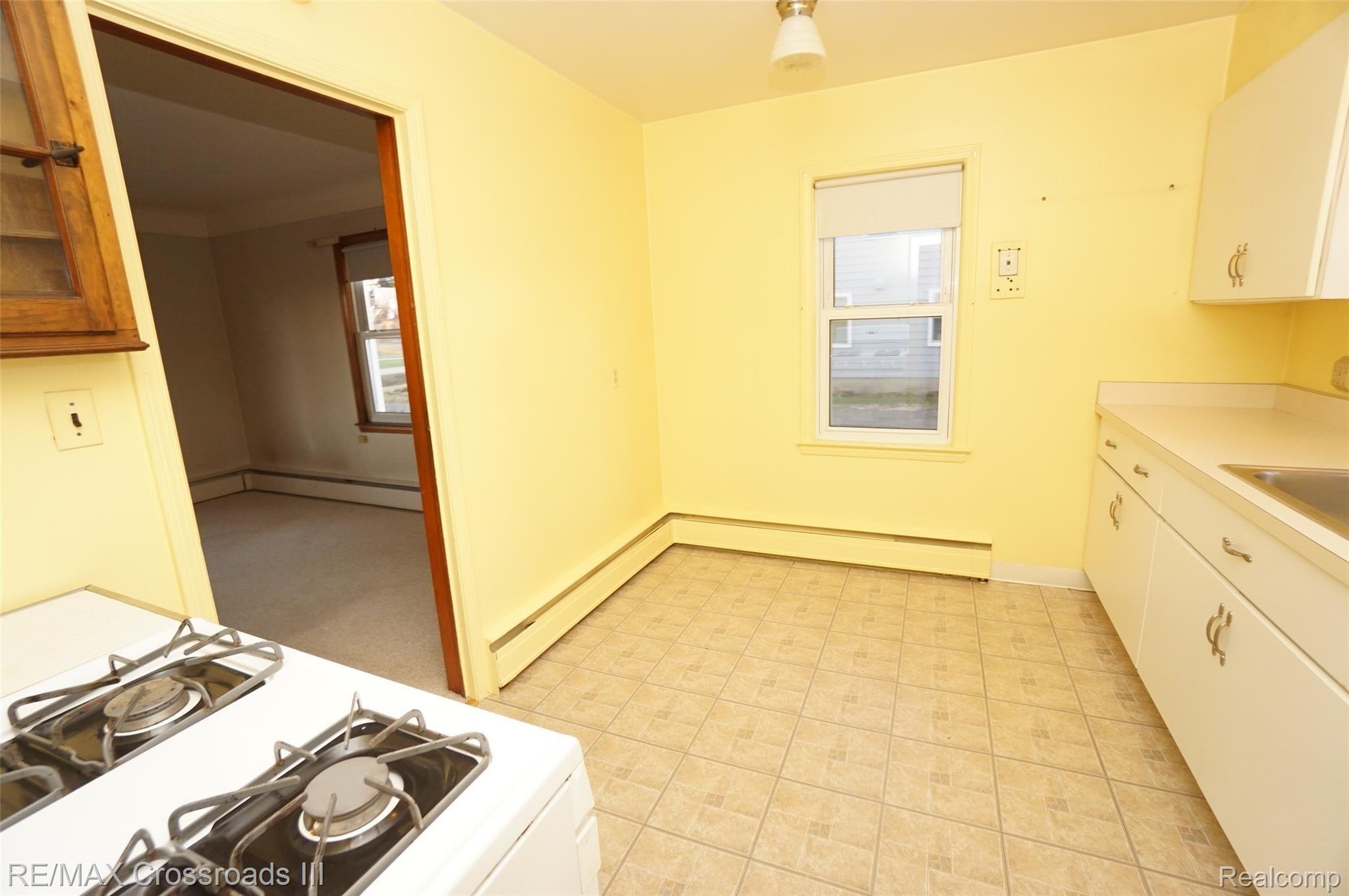 11148 Quirk Road Belleville, MI 48111 - Photo 3 of 19 DSC00238.JPG