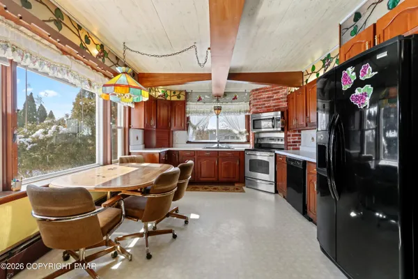 $695,000 | 2115 West Main Street, Stroudsburg, PA 18360