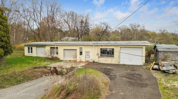 $695,000 | 2115 West Main Street, Stroudsburg, PA 18360