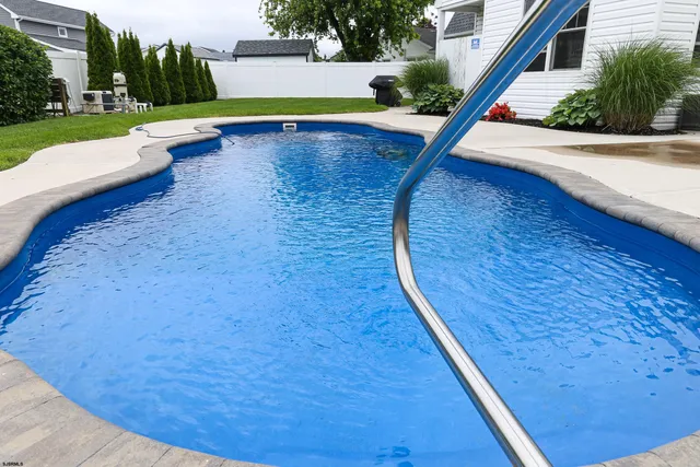 $7,600 | 8 44th Cove, Brigantine, NJ 08203