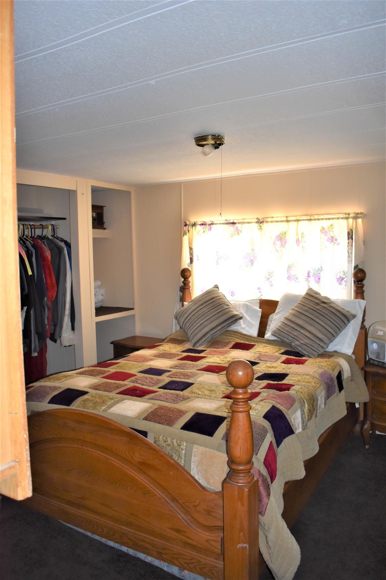 6743 Randy Road La Pine, OR 97739 - Photo 15 of 45 Primary Bedroom