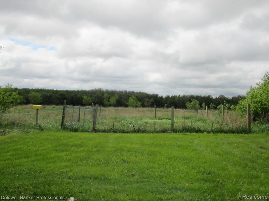 4568 East Snover Road Silverwood, MI 48760 - Photo 47 of 59