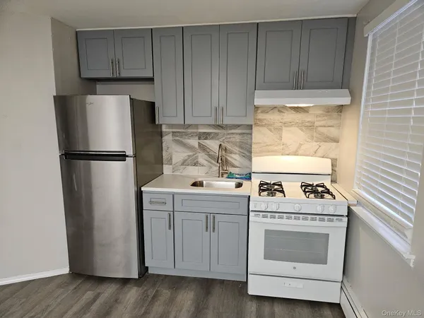 $1,650 | 1259 East 68 Street | Georgetown
