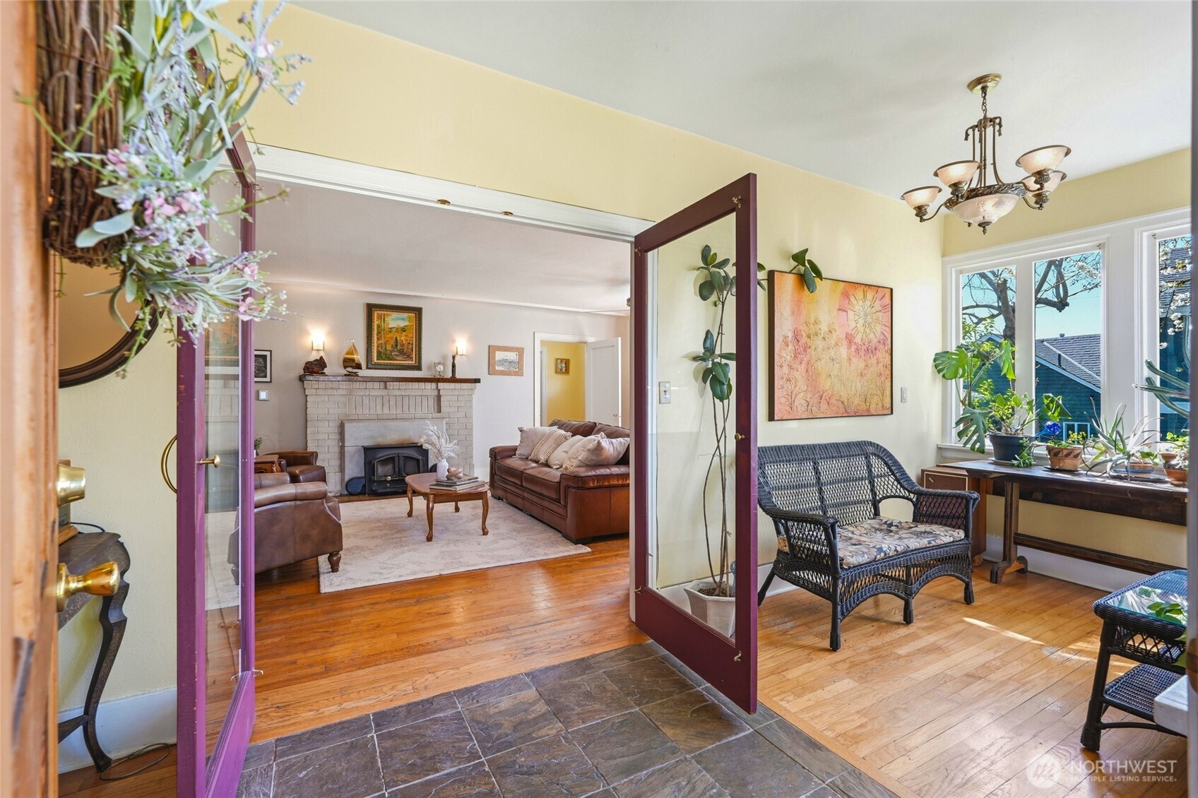 211 South 15th Street Renton, WA 98055 - Photo 3 of 38