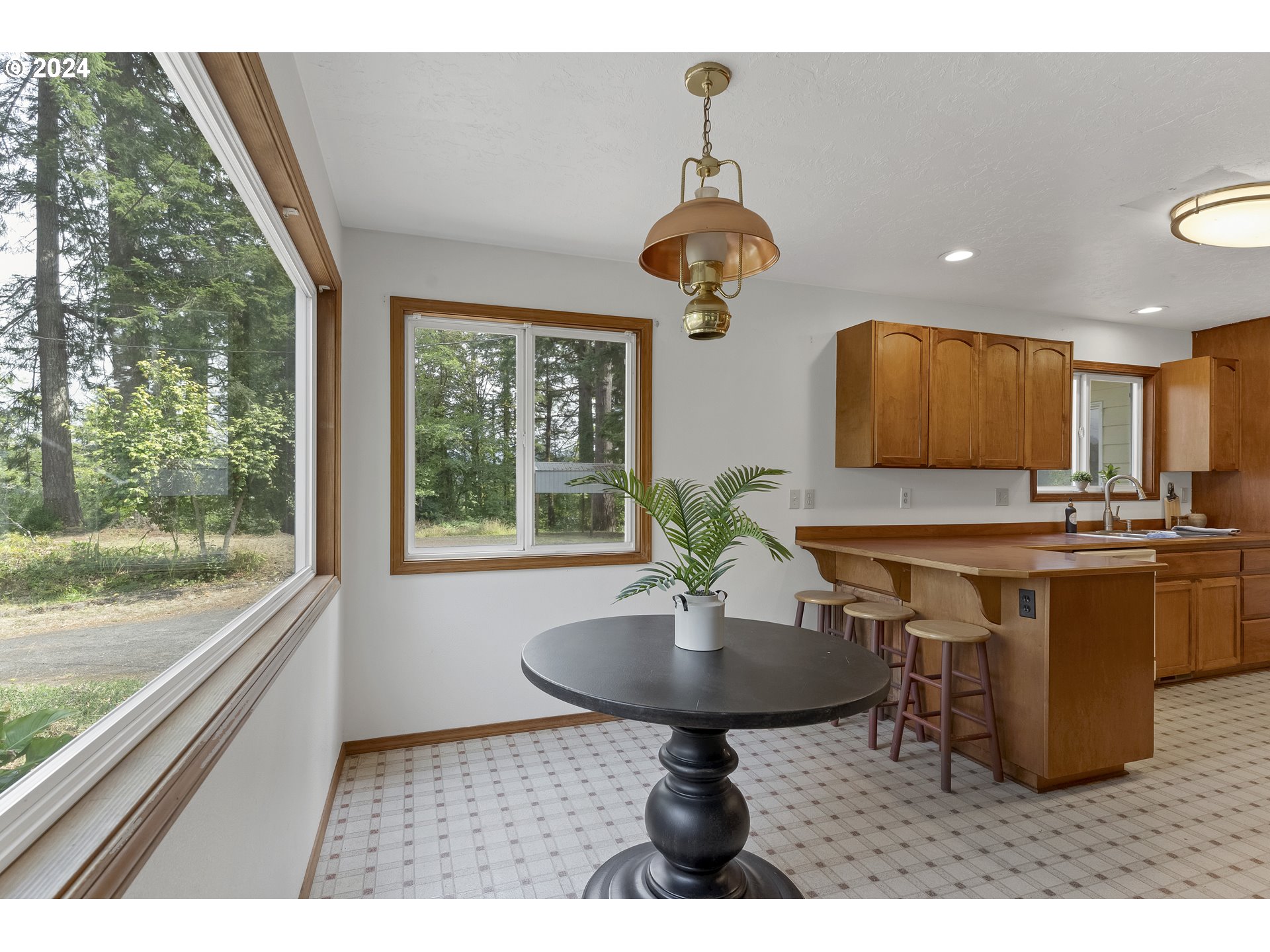298 Elk City Road Toledo, OR 97391 - Photo 11 of 36 Gallery Image 11