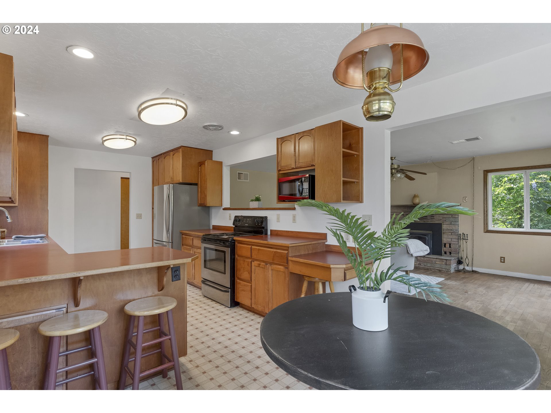298 Elk City Road Toledo, OR 97391 - Photo 14 of 36 Gallery Image 14