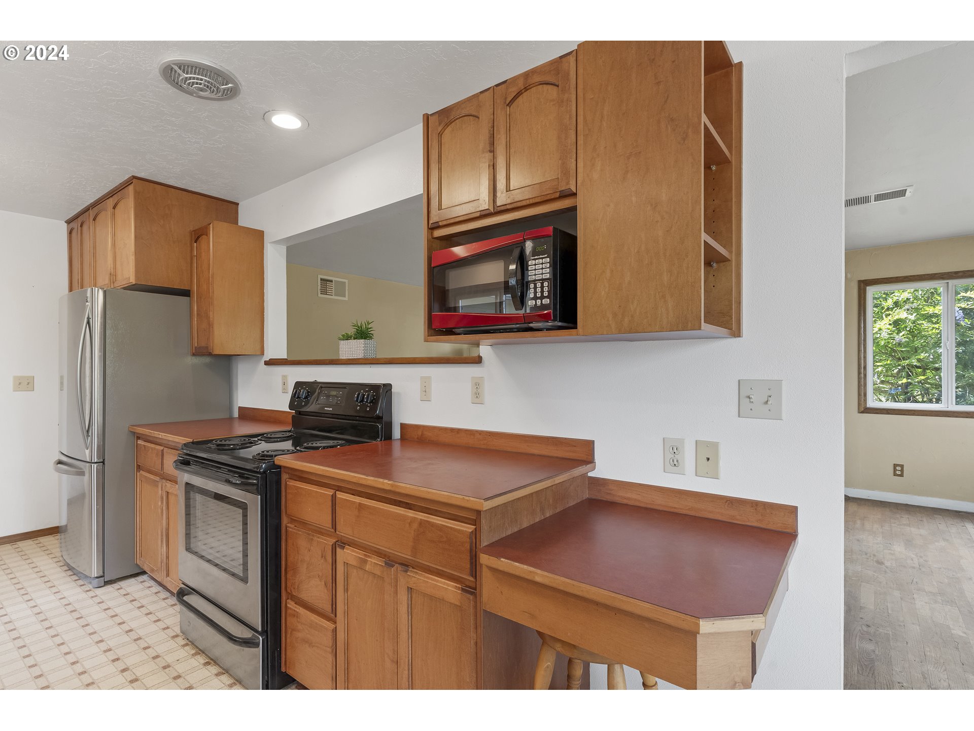 298 Elk City Road Toledo, OR 97391 - Photo 16 of 36 Gallery Image 16