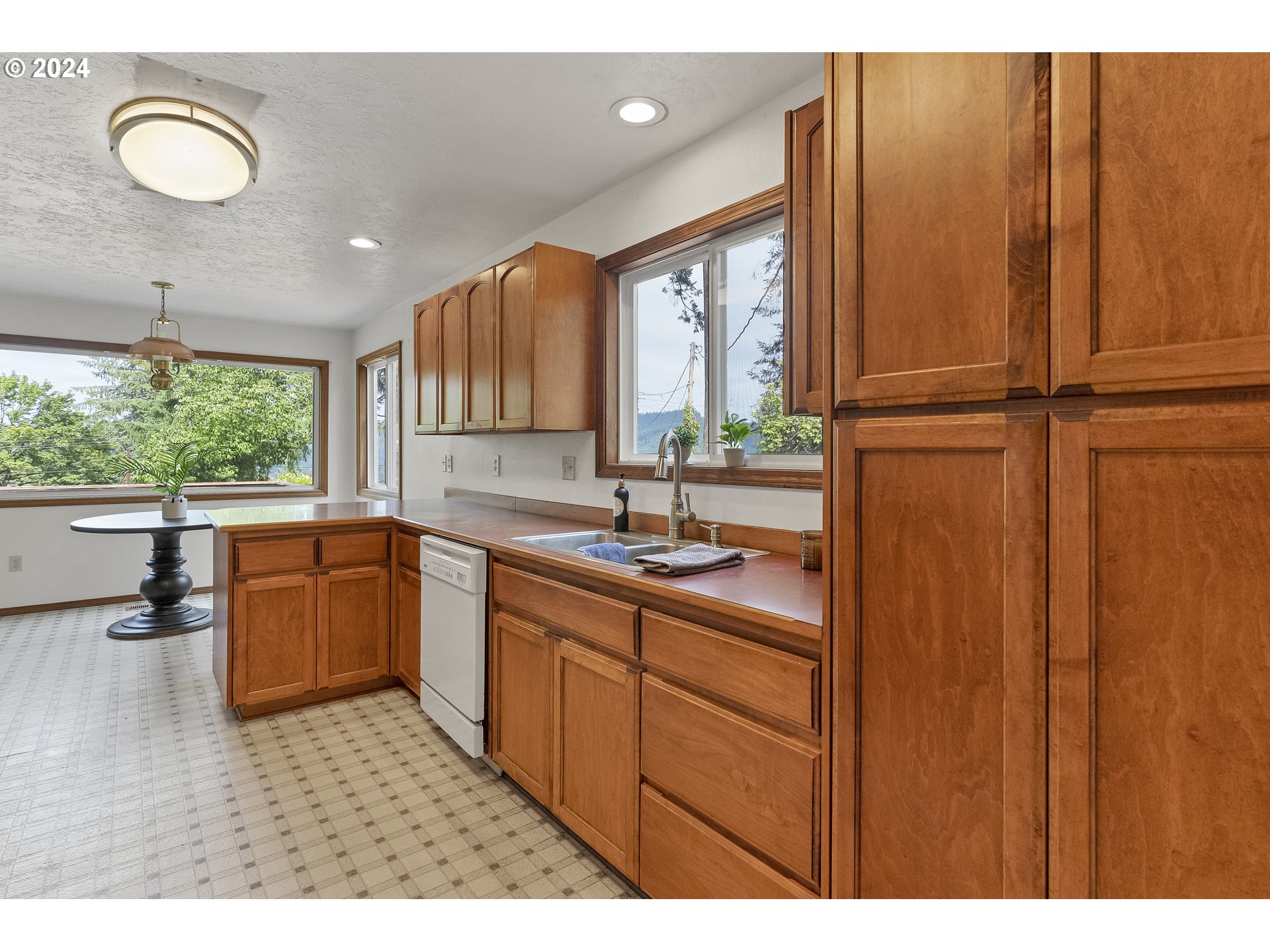 298 Elk City Road Toledo, OR 97391 - Photo 18 of 36 Gallery Image 18