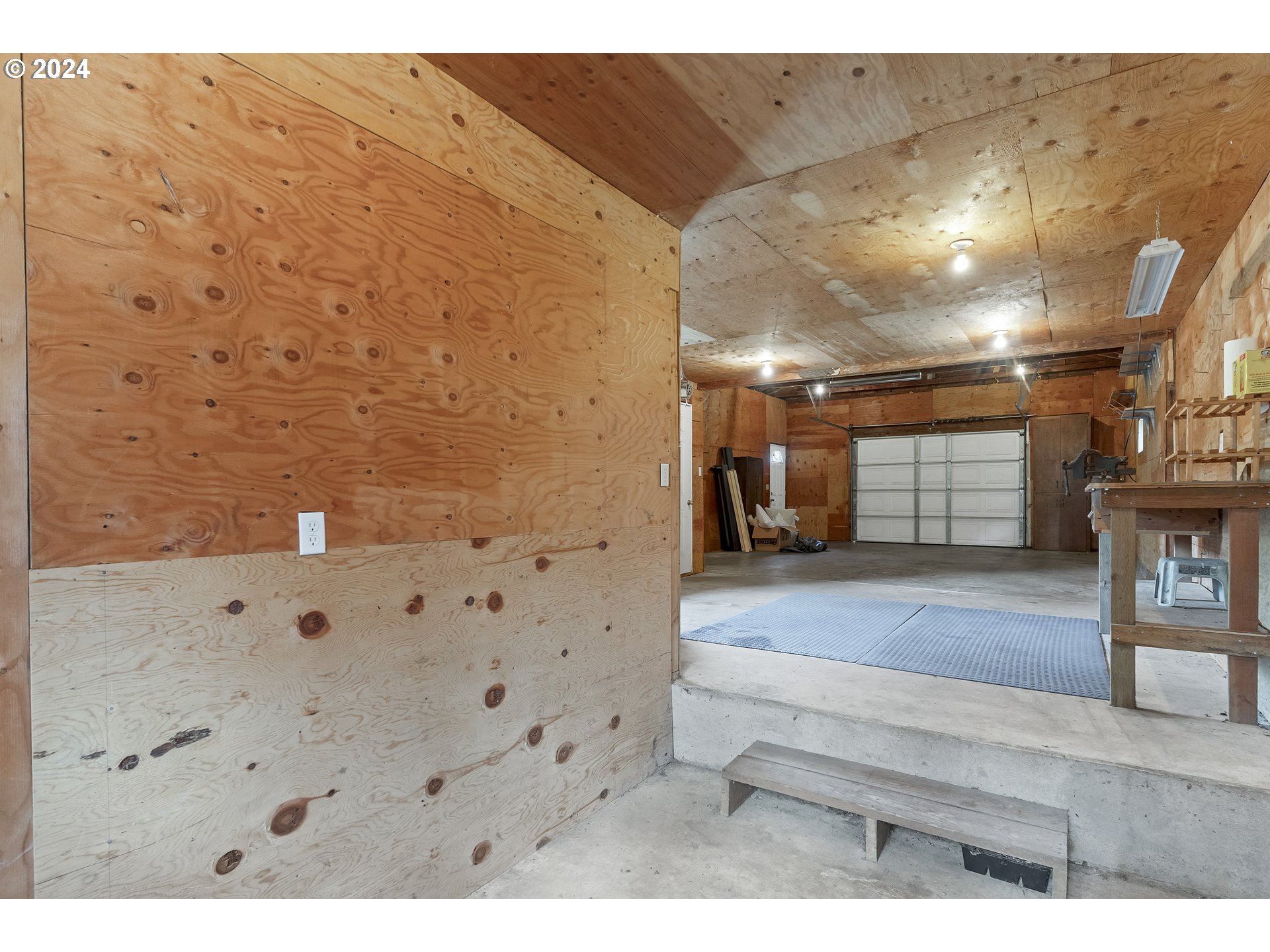 298 Elk City Road Toledo, OR 97391 - Photo 28 of 36 Gallery Image 28