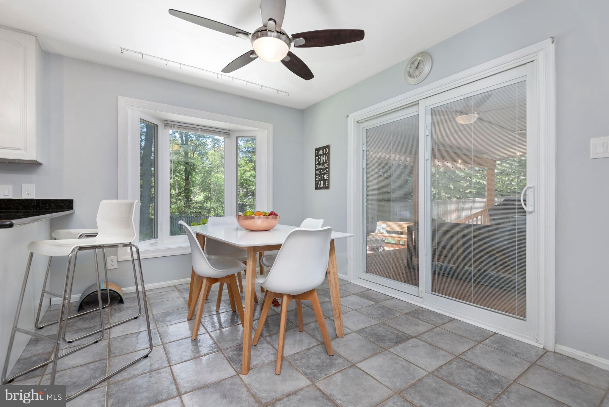 2612 Mountain Laurel Place Reston, VA 20191 - Photo 8 of 27 Breakfast/dining area with bar seating