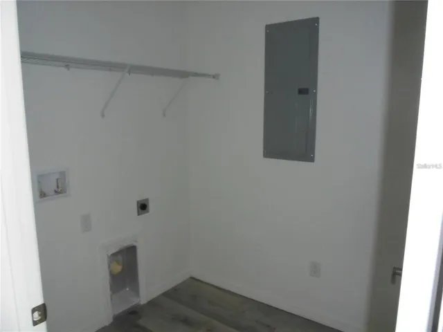 $1,195 | 1 Fisher Terrace Track, Unit 202, Ocklawaha, FL 32179