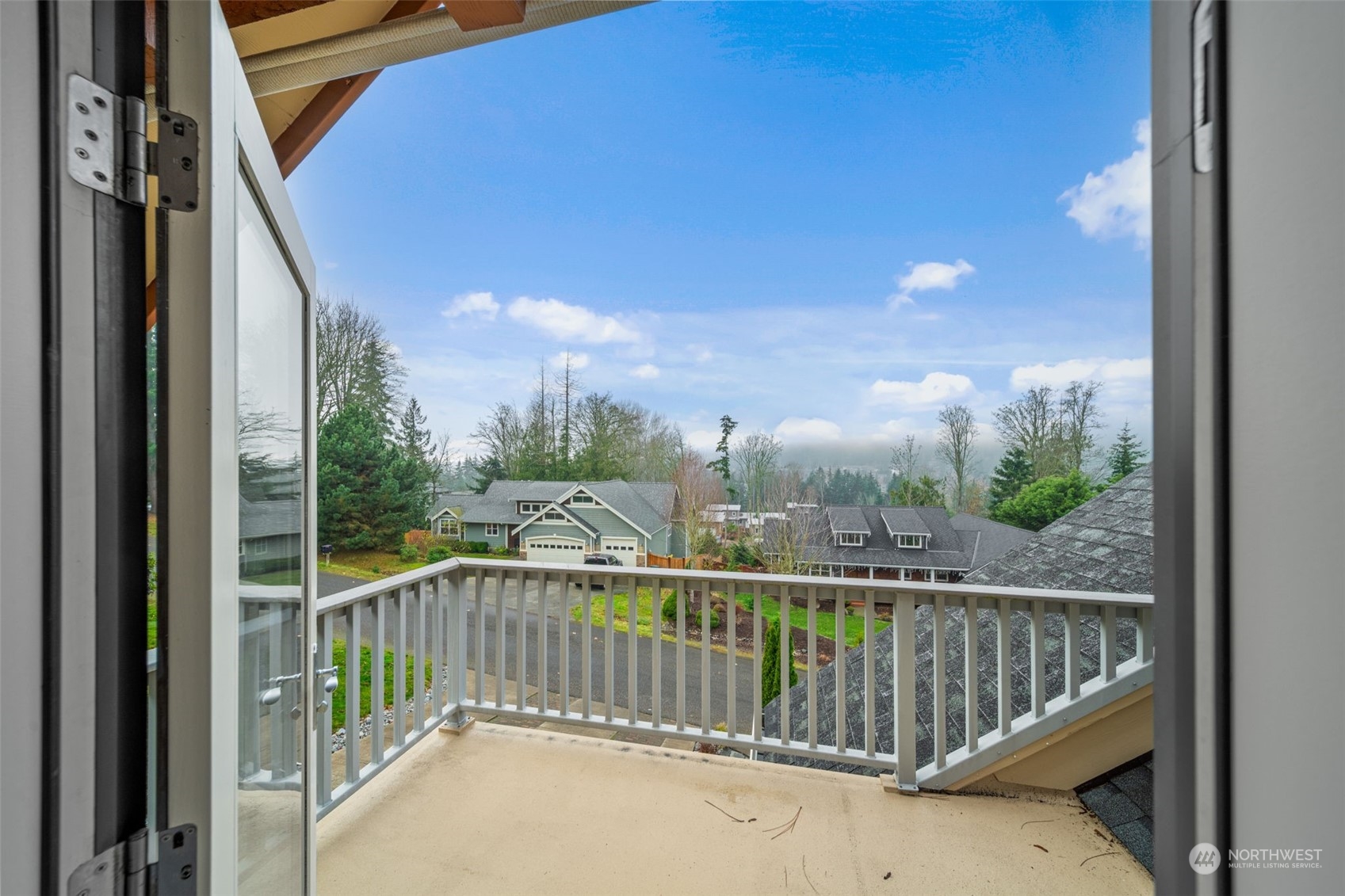 529 37th Street Bellingham, WA 98229 - Photo 22 of 40
