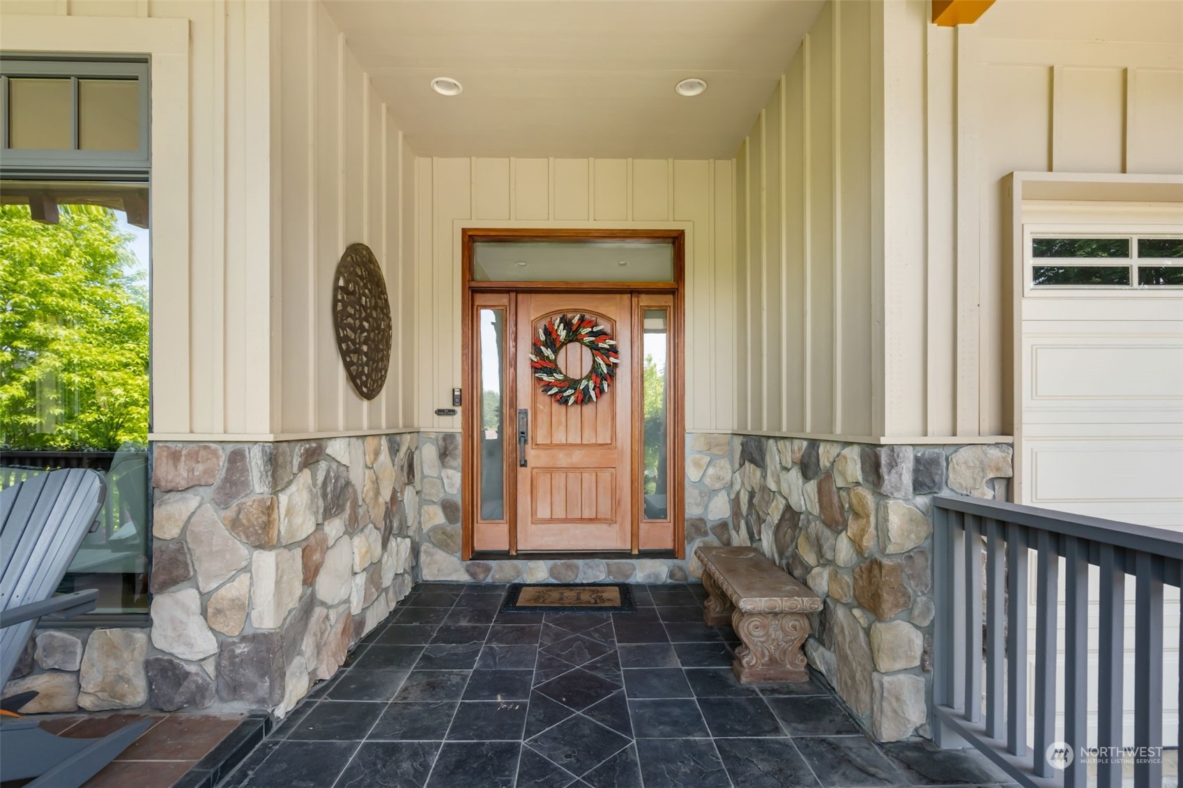 529 37th Street Bellingham, WA 98229 - Photo 4 of 40