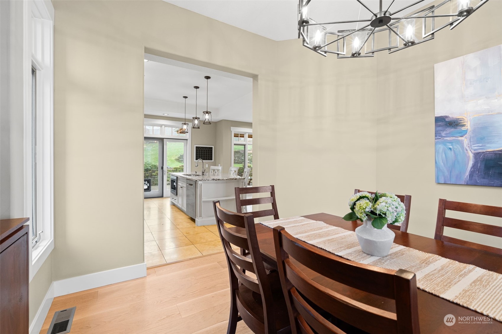 529 37th Street Bellingham, WA 98229 - Photo 10 of 40