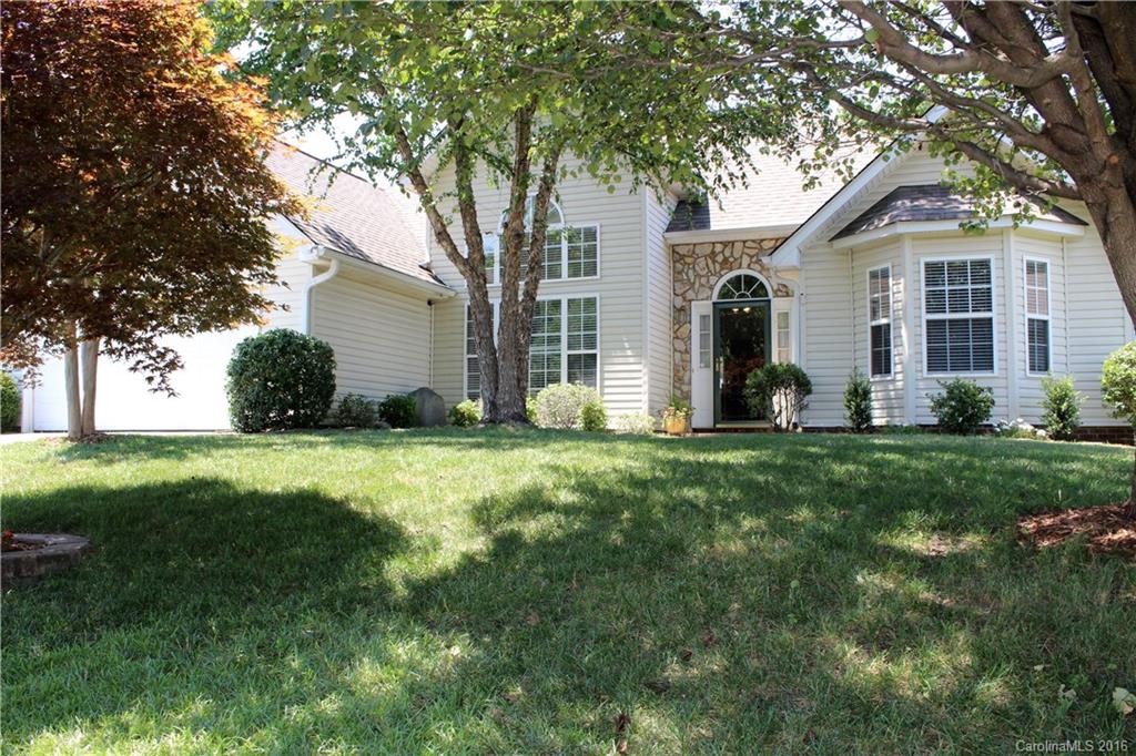 12529 Cardinal Point Road Charlotte, NC 28269 - Photo 1 of 14 Gallery Image 1